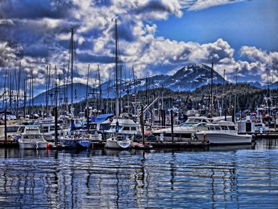 Free Image of Gone Fishing 