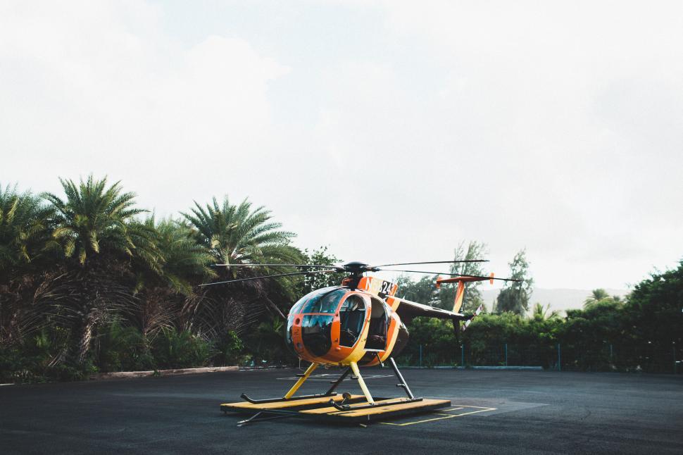 Free Image of Parked helicopter ready for takeoff 