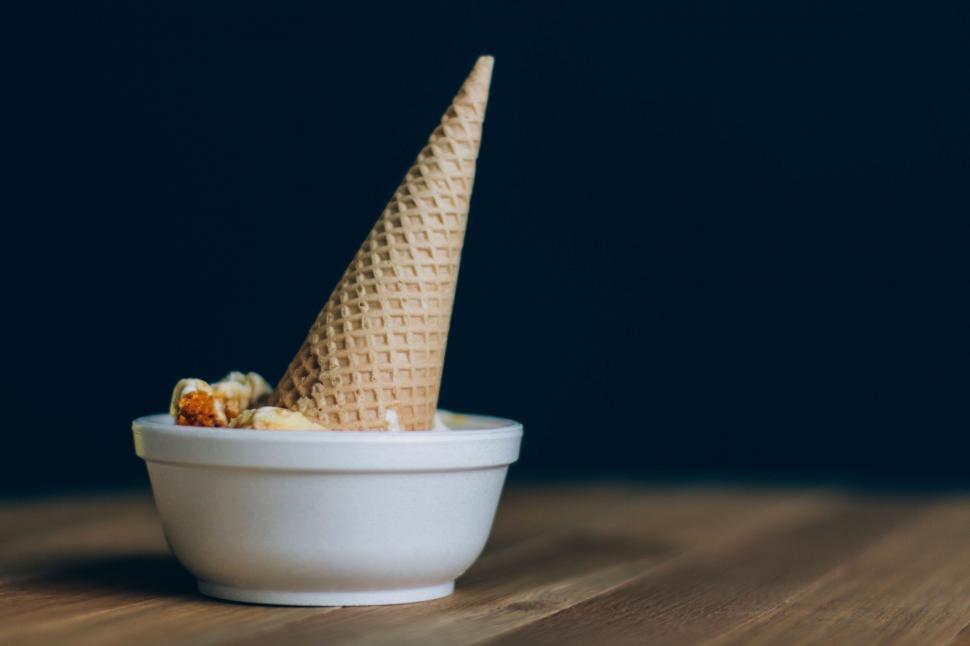 Free Image of Upside down ice cream cone in a bowl 