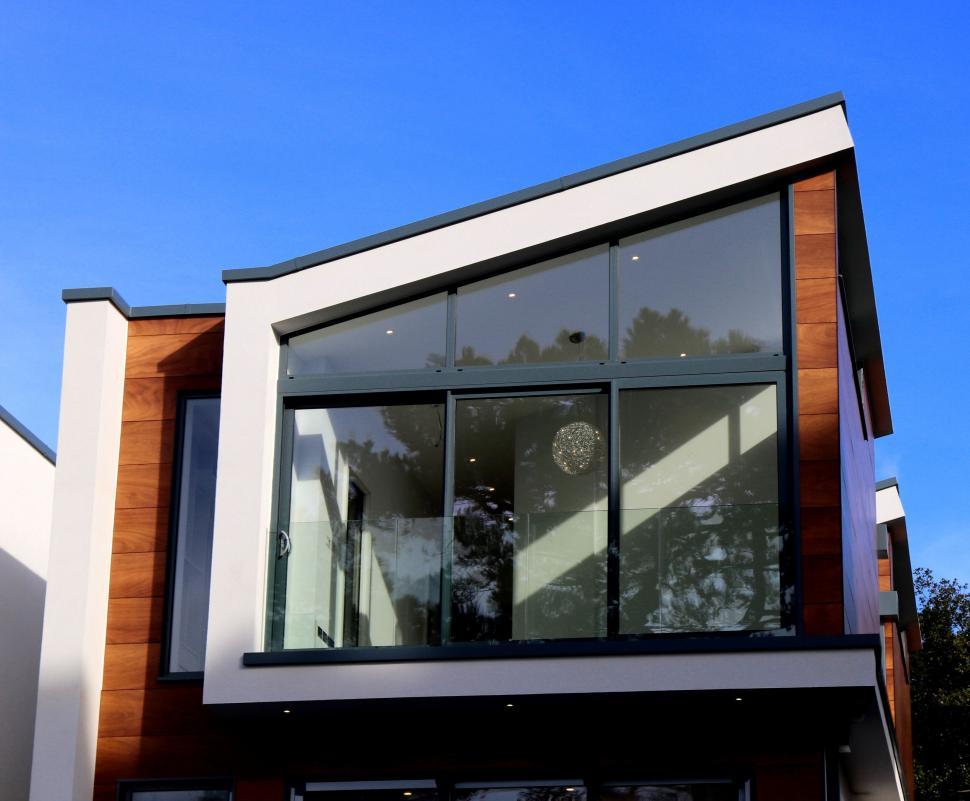 Free Image of Contemporary house with unique design 