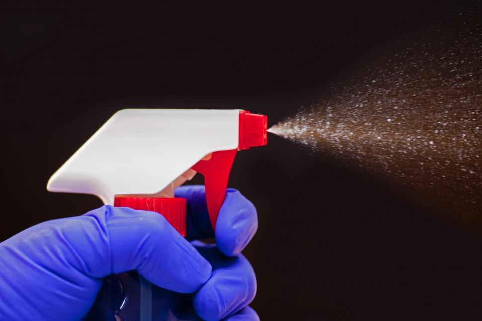 Free Image of Spray bottle 