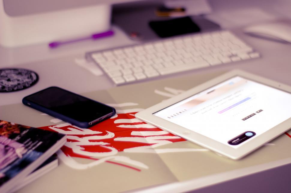 Free Image of Lifestyle-focused workspace with tech gadgets 
