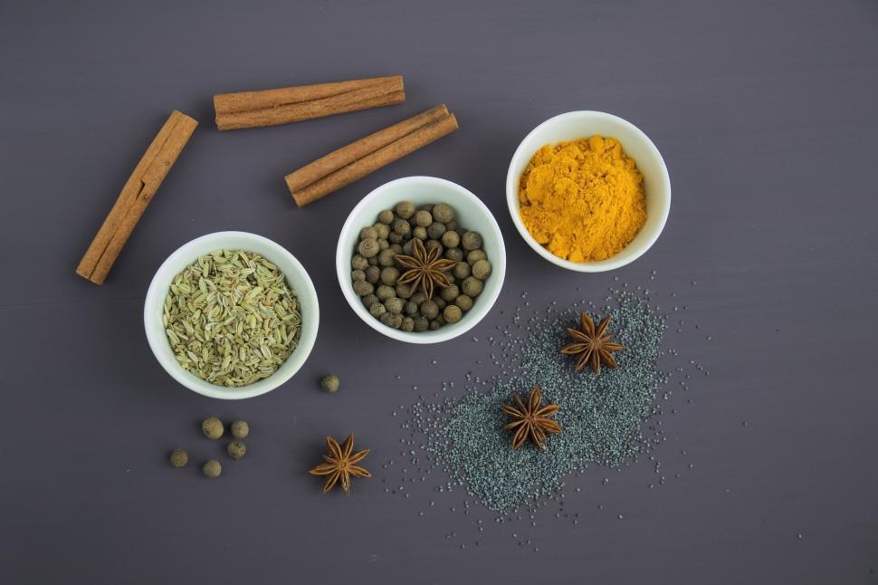 Free Image of Assorted spices and herbs presentation in bowls 