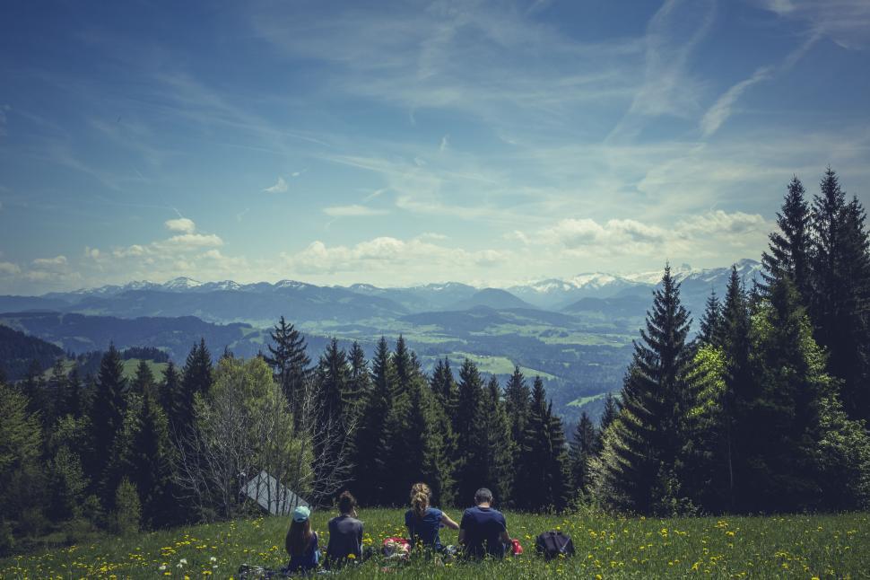 Free Image of Group enjoying scenic mountain landscape 