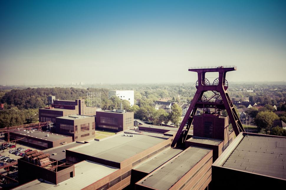 Free Image of Industrial essence in a mining structure 