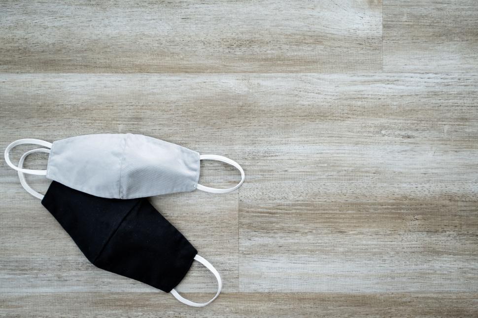 Free Image of Black and white reusable face masks 