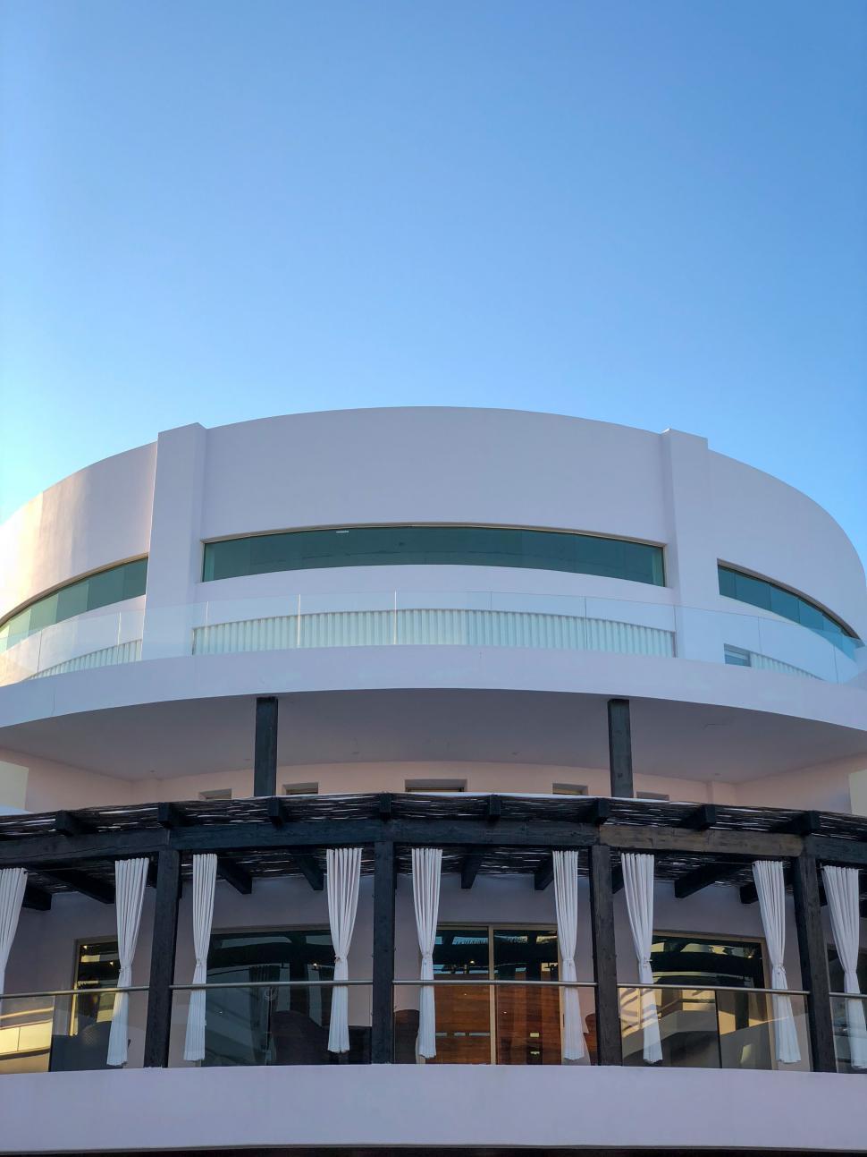 Free Image of Modern architecture of a luxurious white building 