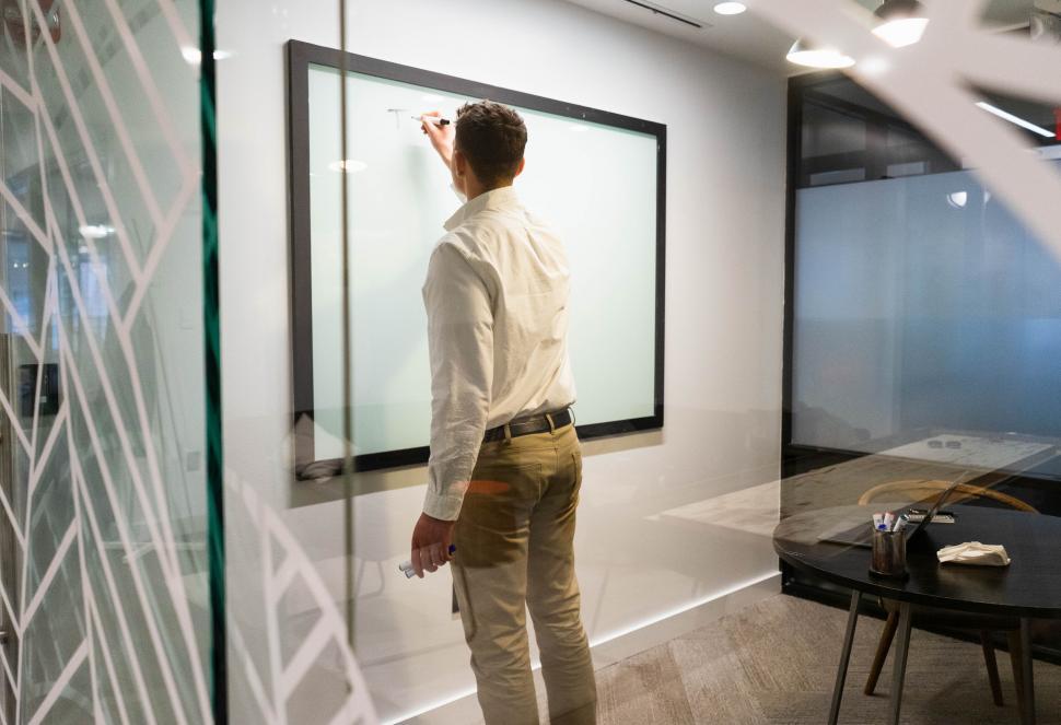 Free Image of Professional presenting in modern office 