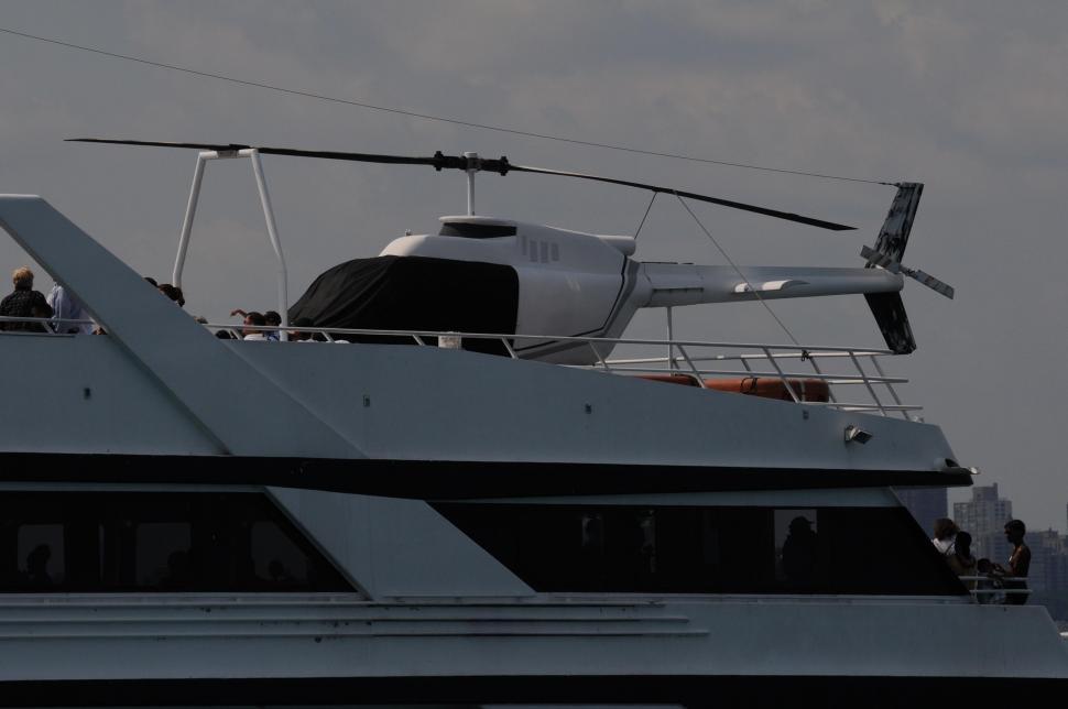Free Image of Helicopter on boat 