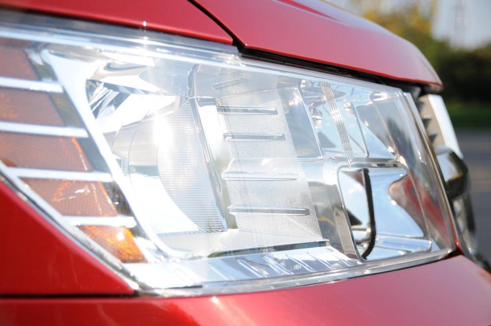 Free Image of Headlight 