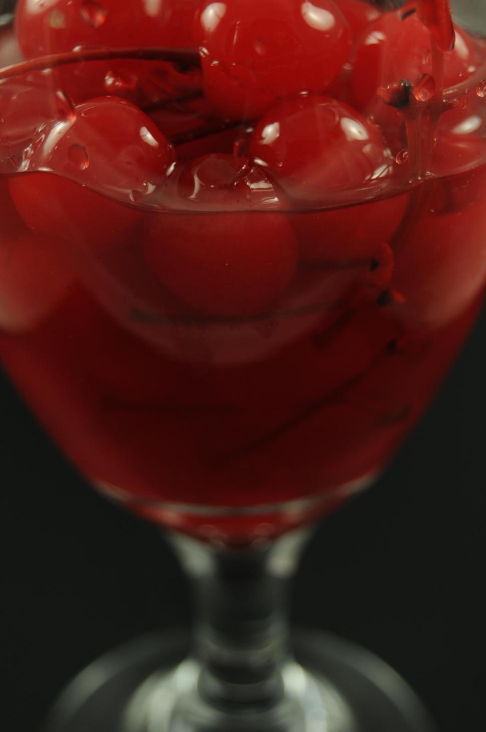 Free Image of Maraschino cherries 