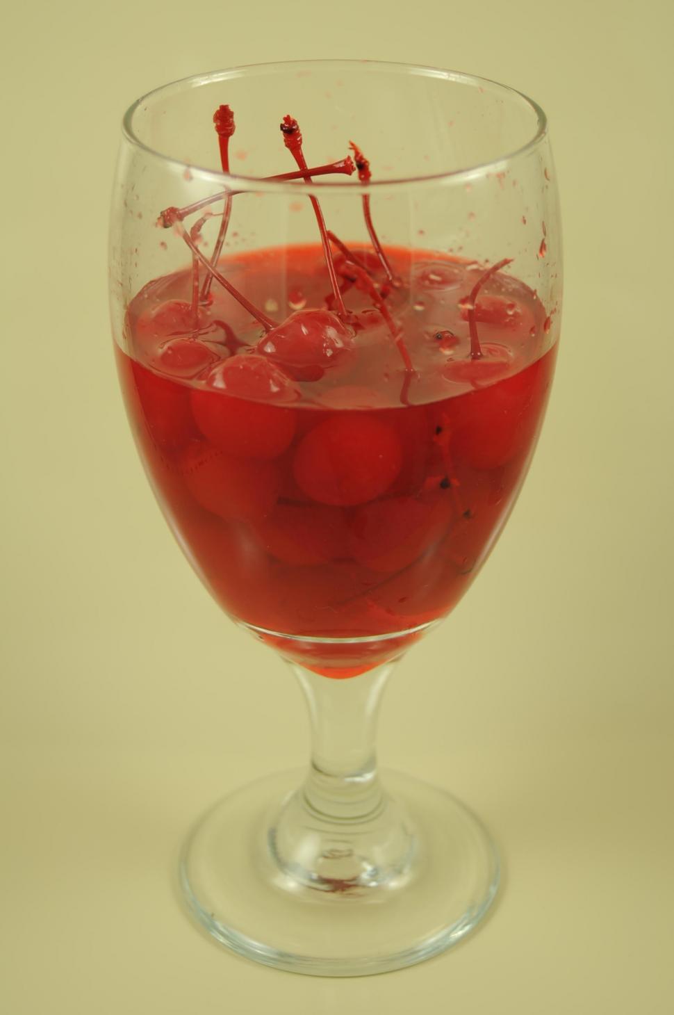 Free Image of Maraschino cherries 