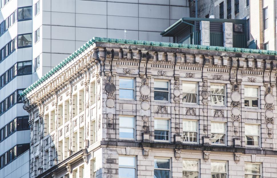 Free Image of Detailed architecture of classic building facade 