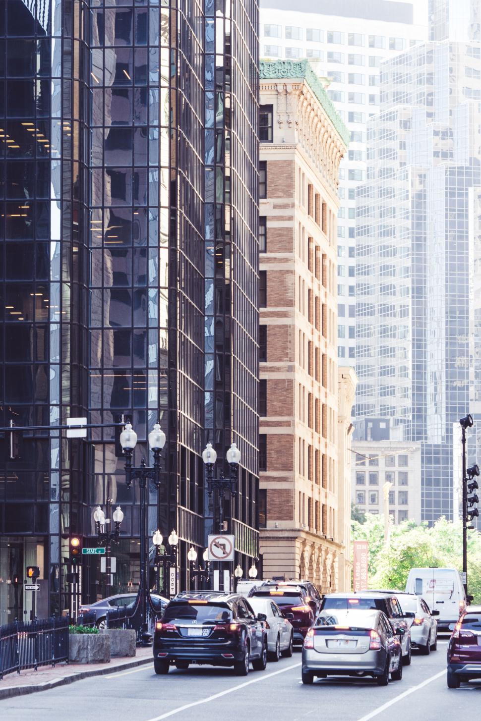 Free Image of Urban street scene with diverse architecture 