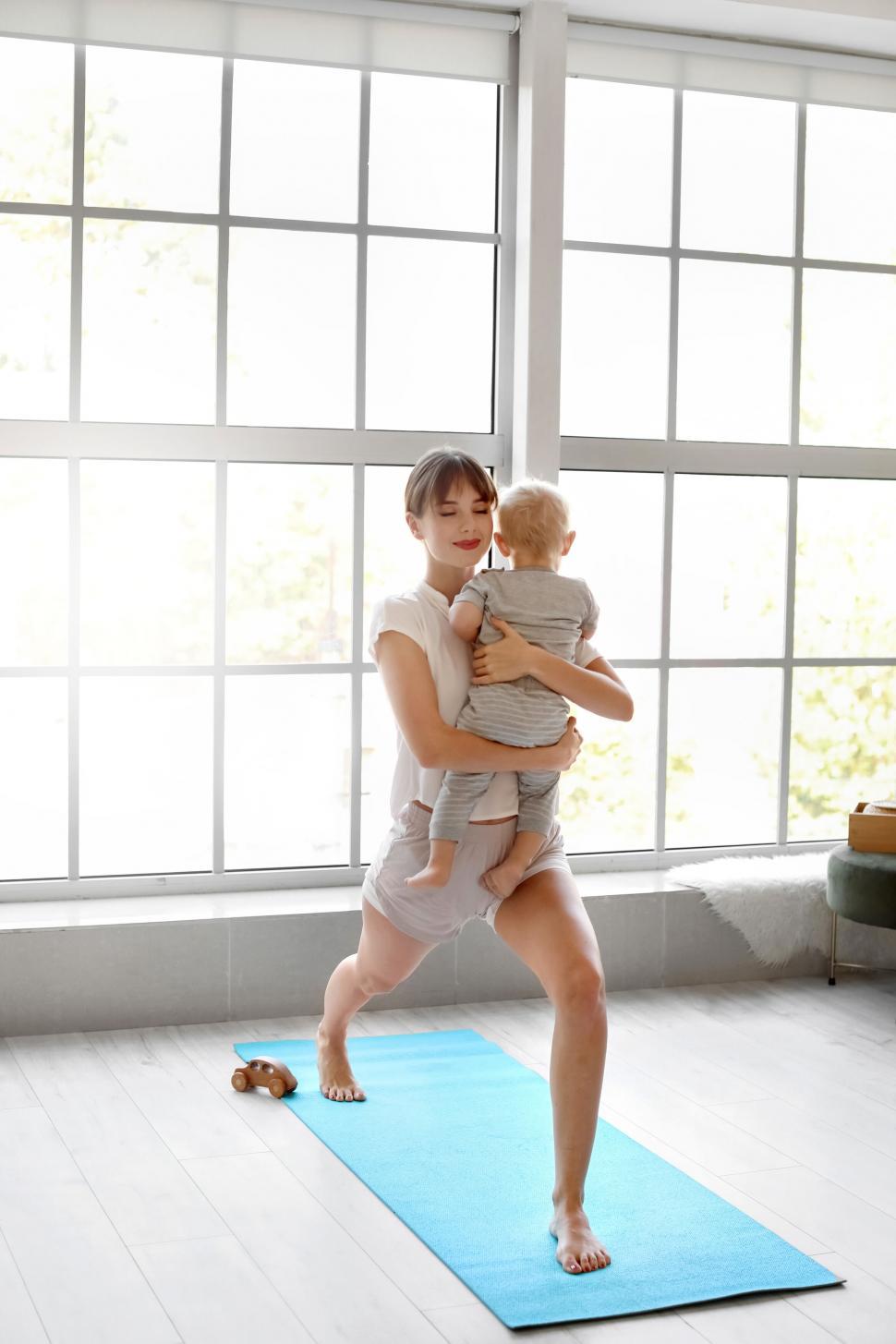 Free Image of Mother and baby enjoying time together 