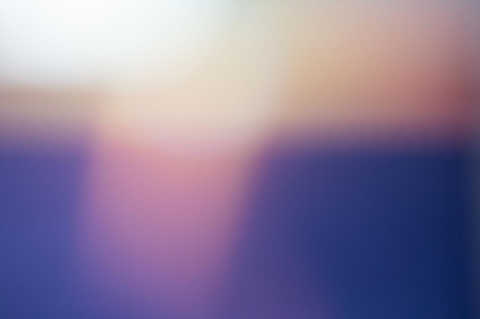 Free Image of Blurred sunset colors in calm background 