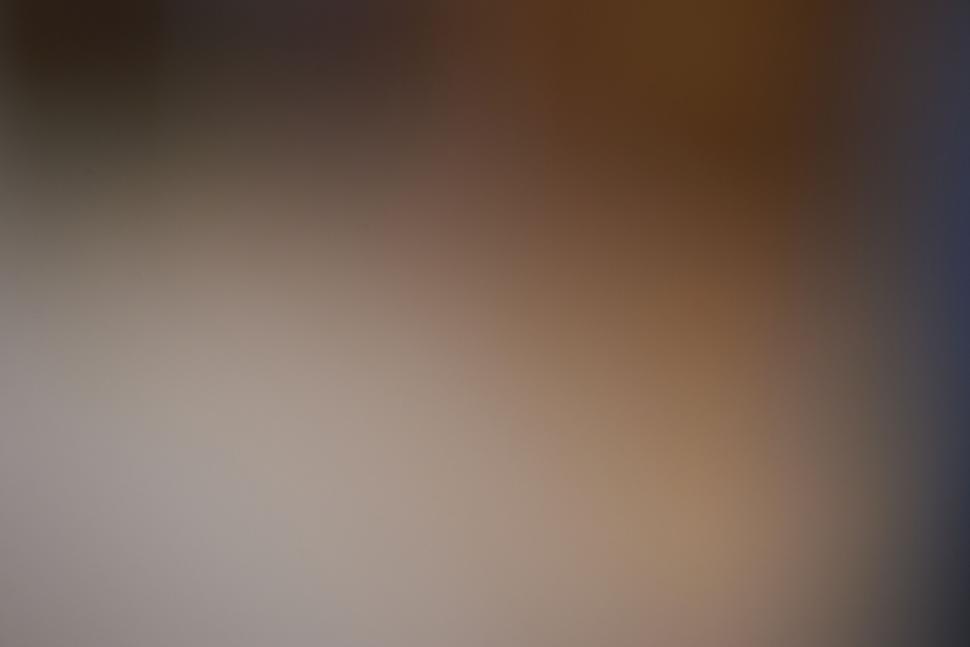 Free Image of Warm tone abstract gradient background 