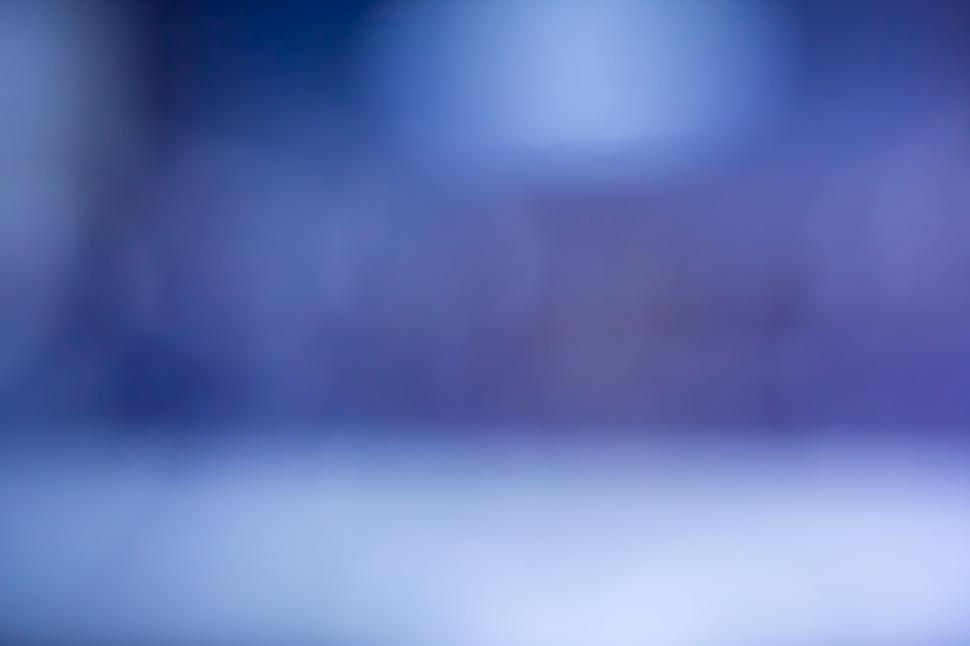 Free Image of Blurred blue and purple gradient background 