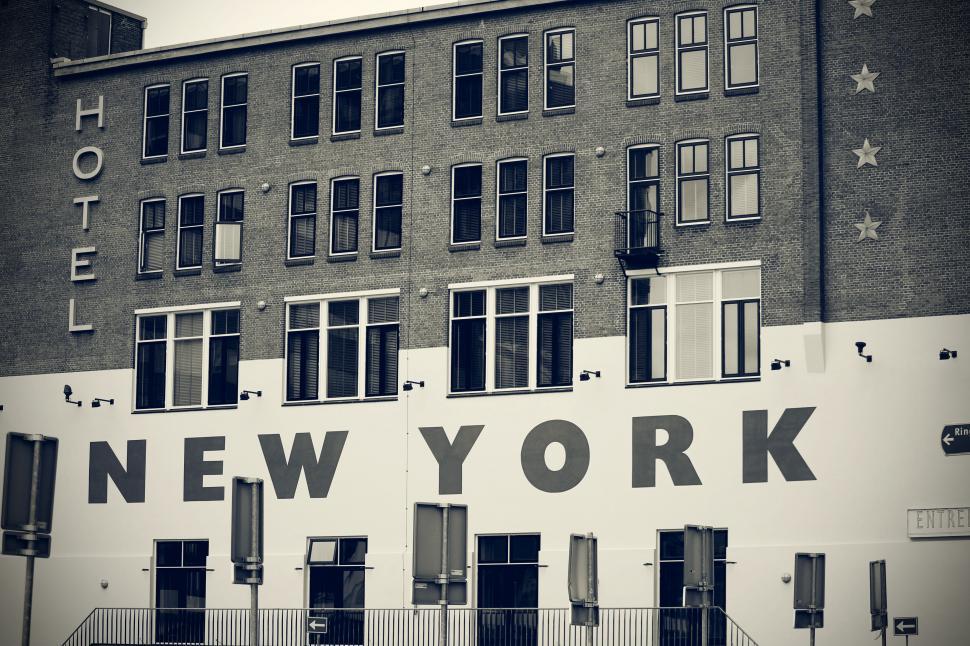 Free Image of Hotel New York building facade monochrome 