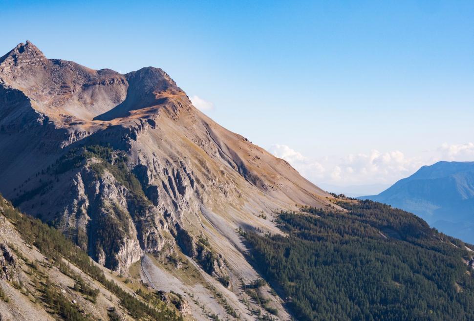 Free Image of Mountain landscape with clear blue sky 
