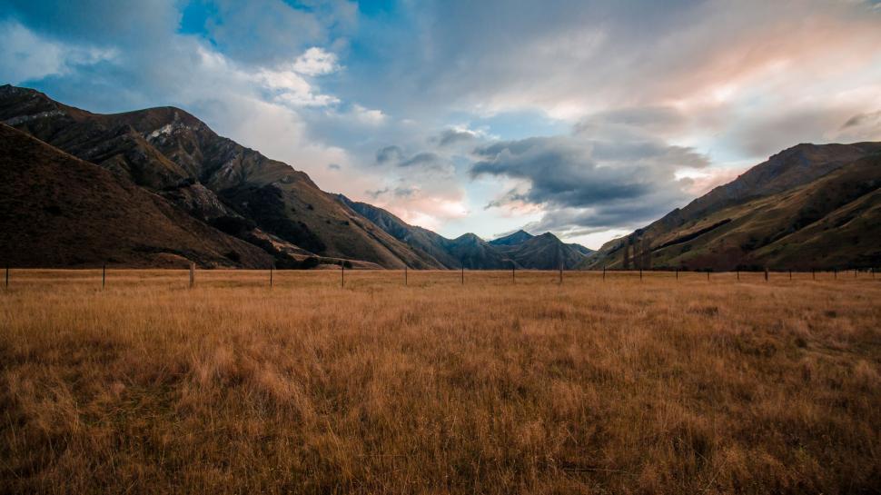 Free Image of Mountain landscape at twilight 