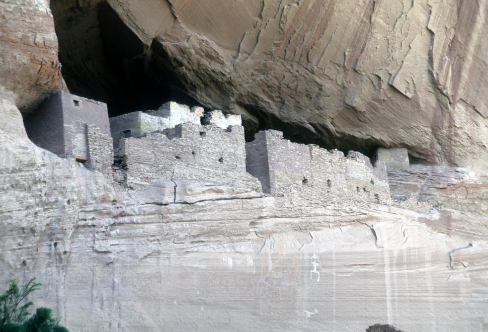 Free Image of Ruins on a cliff 