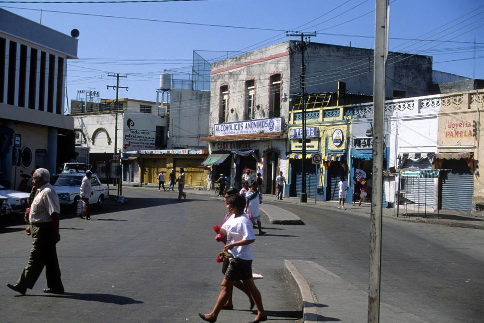 Free Image of Street scene - Mexico 