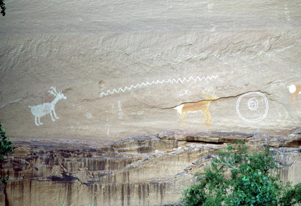 Free Image of Ancient art 