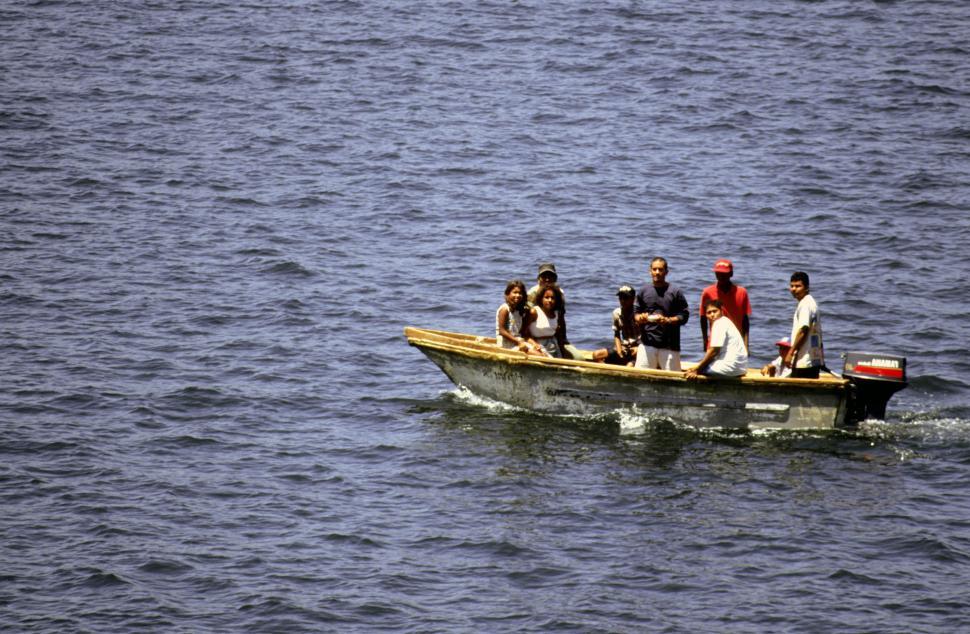 Free Image of People in boat 