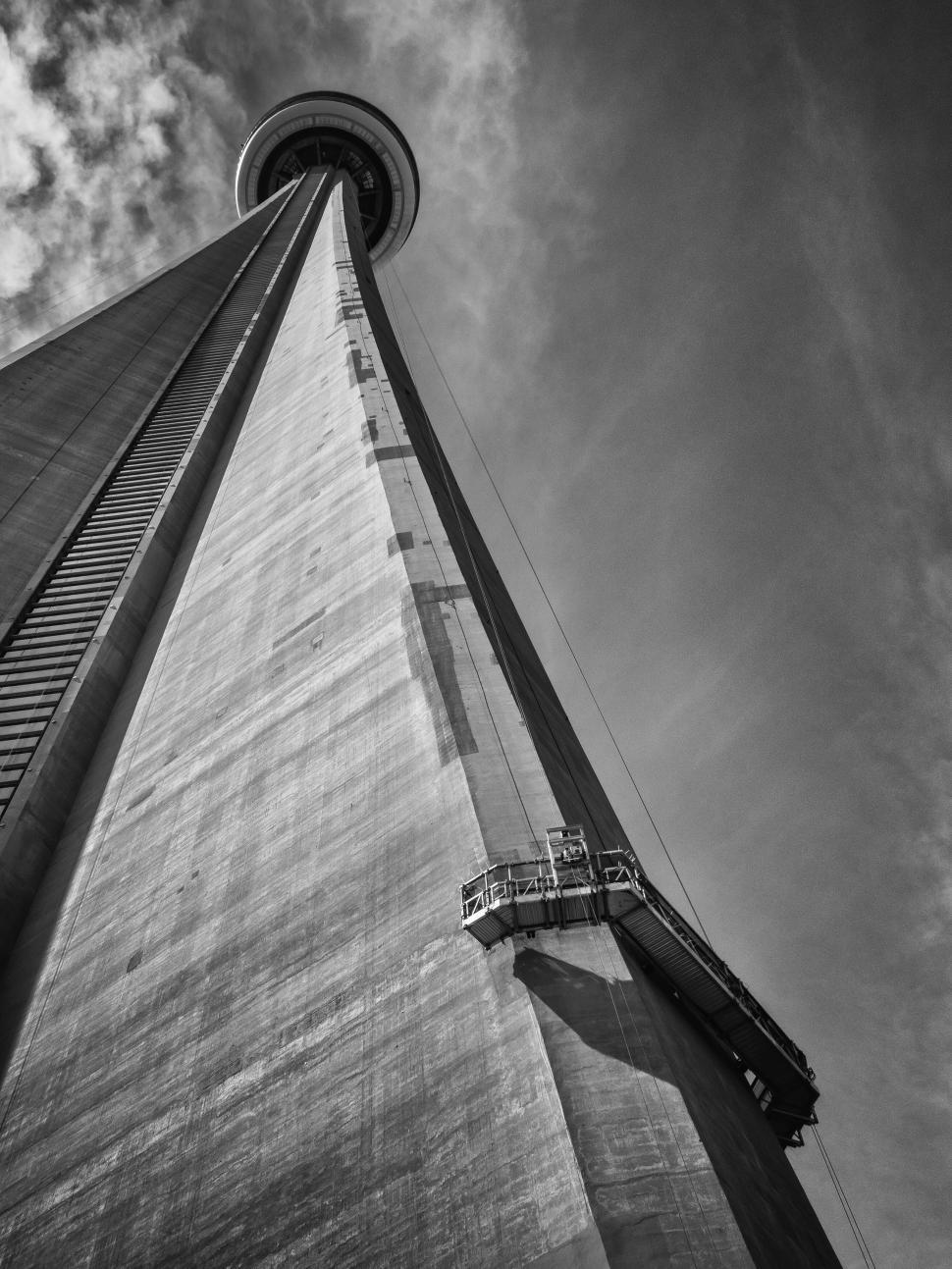 Free Image of Upward view of a tall concrete observation tower. 