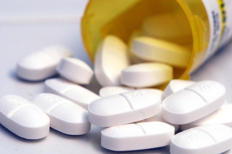 Free Image of Pills, pills 