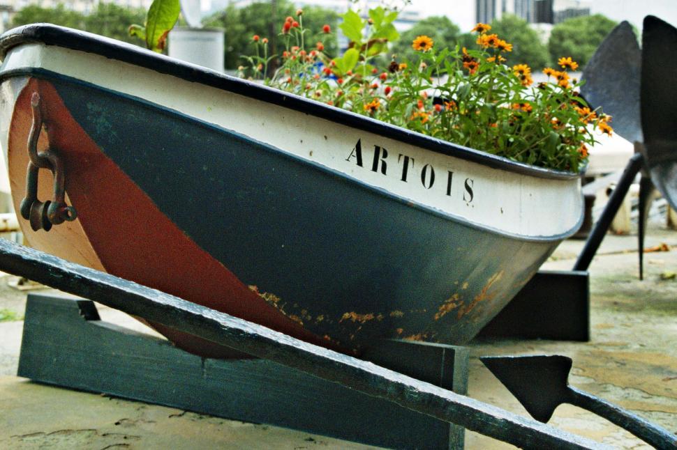 Free Image of Boat Resting on Ground 