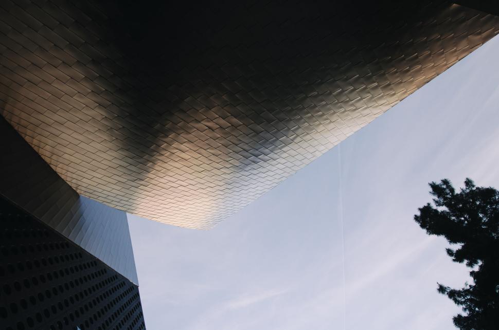 Free Image of Modern architectural building with abstract geometric structure. 