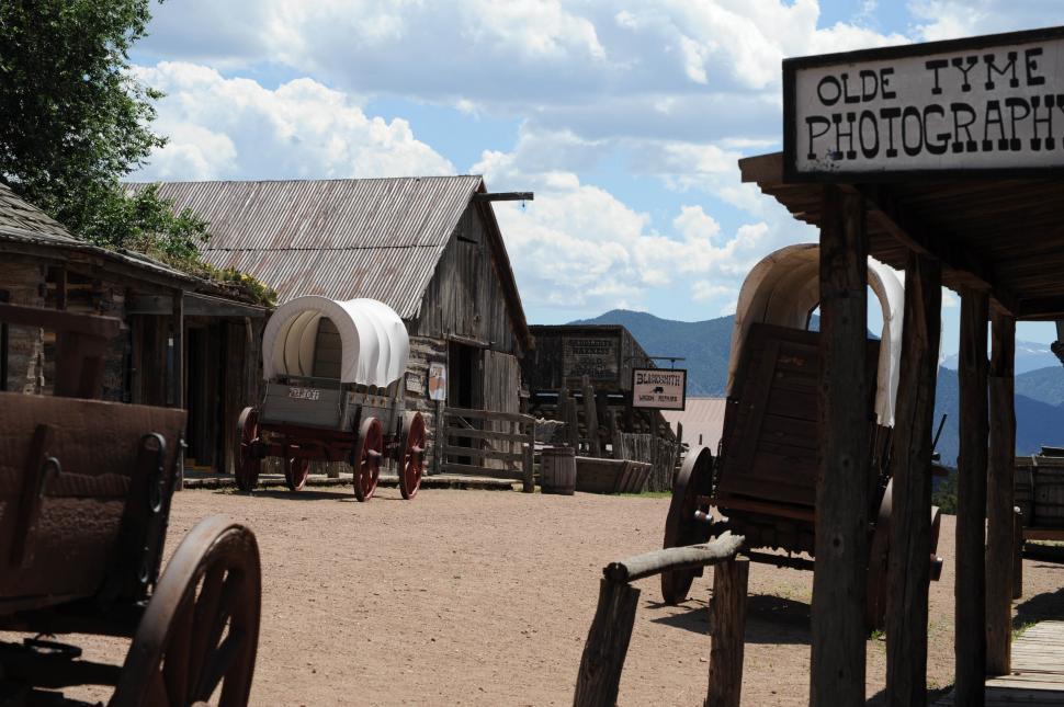 Free Image of Old western town 