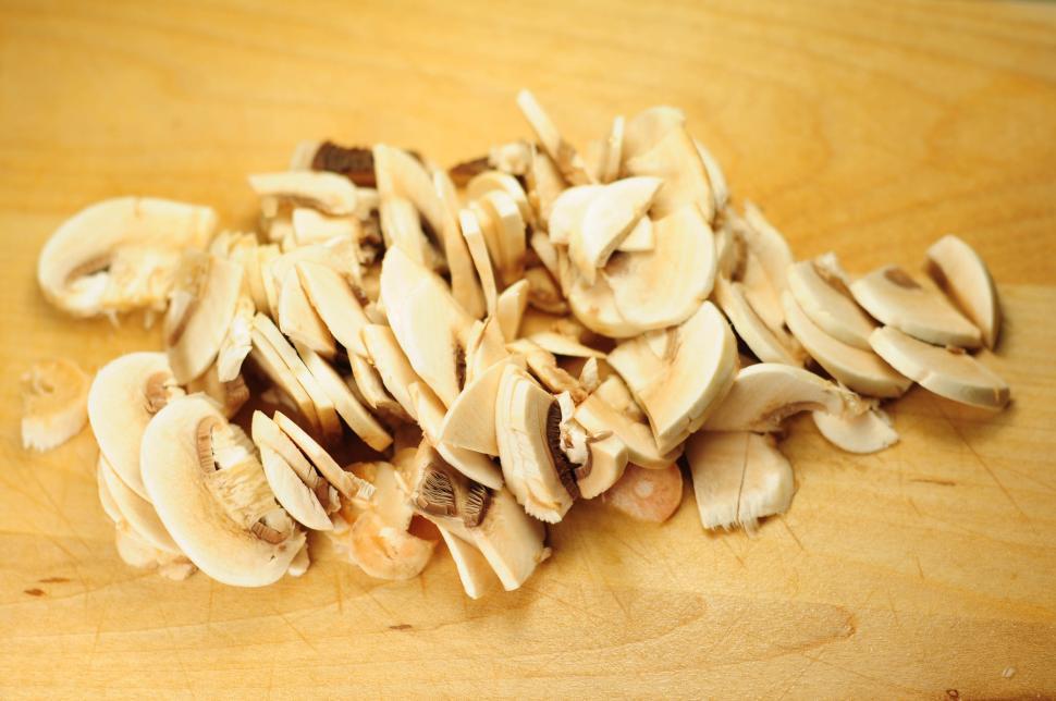 Free Image of Chopped mushrooms 