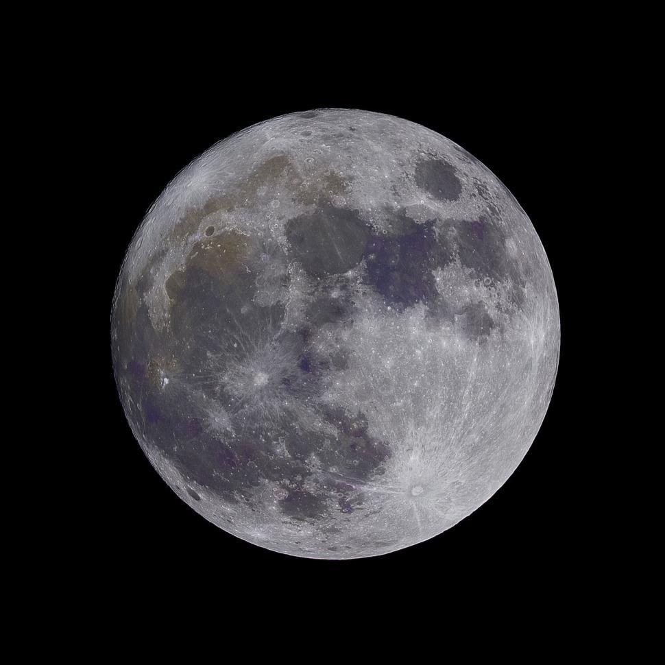 Free Image of High resolution gray toned image of the moon 