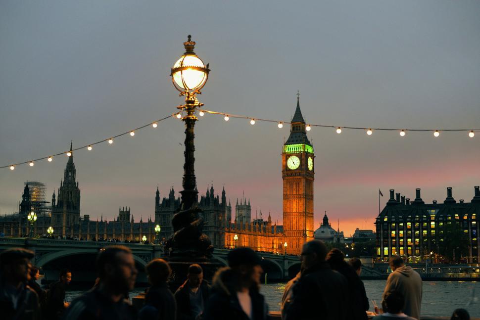 Free Image of Evening view of Big Ben and Westminster Bridge, London. 