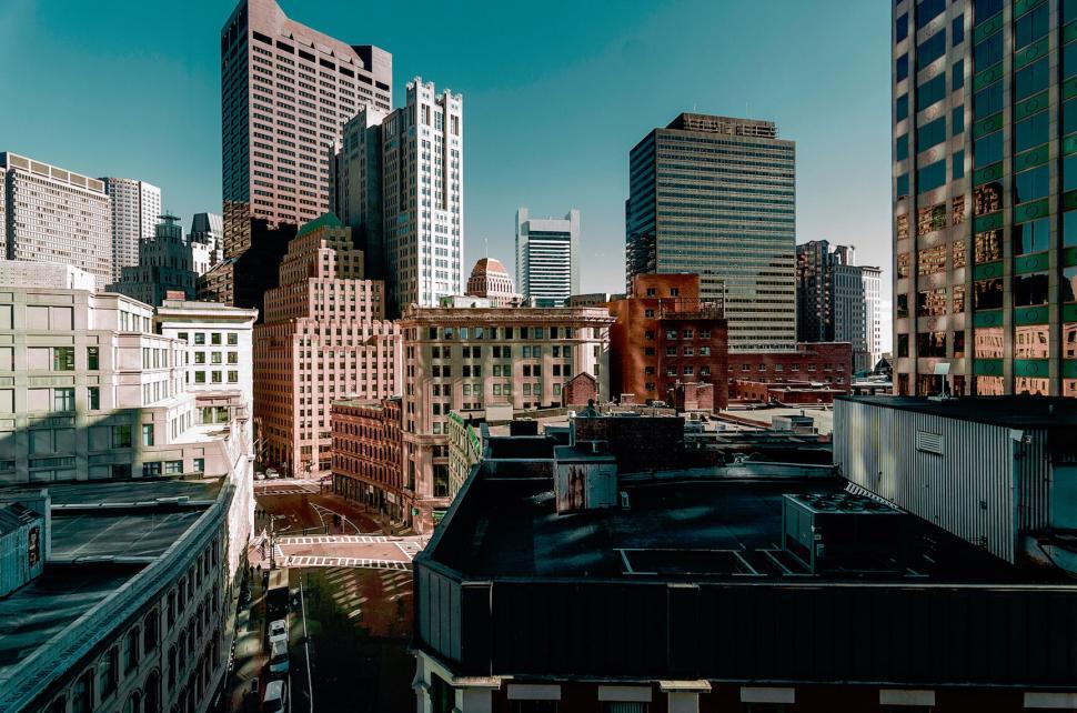 Free Image of Modern cityscape in daylight with diversified buildings. 
