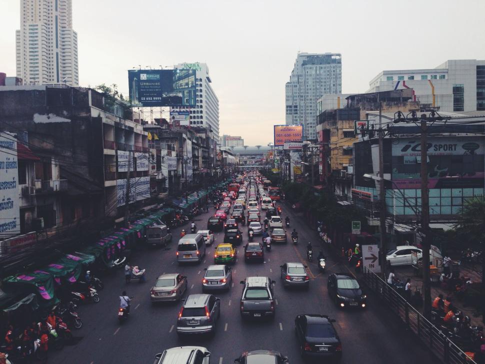 Free Image of View of a busy city street filled with traffic cars 