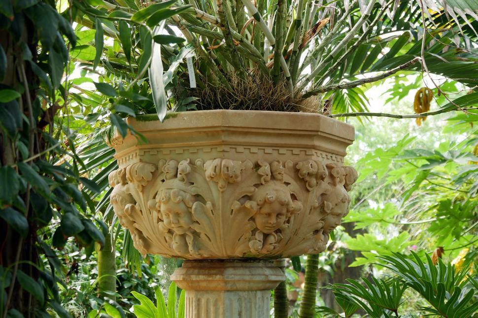 Free Image of Cherub Stone Urn Planter 