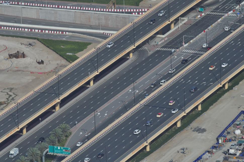 Free Image of Aerial view of a highway showcasing intricate road network 