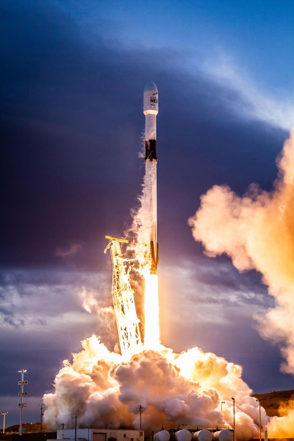 Free Image of Rocket launch at dawn 
