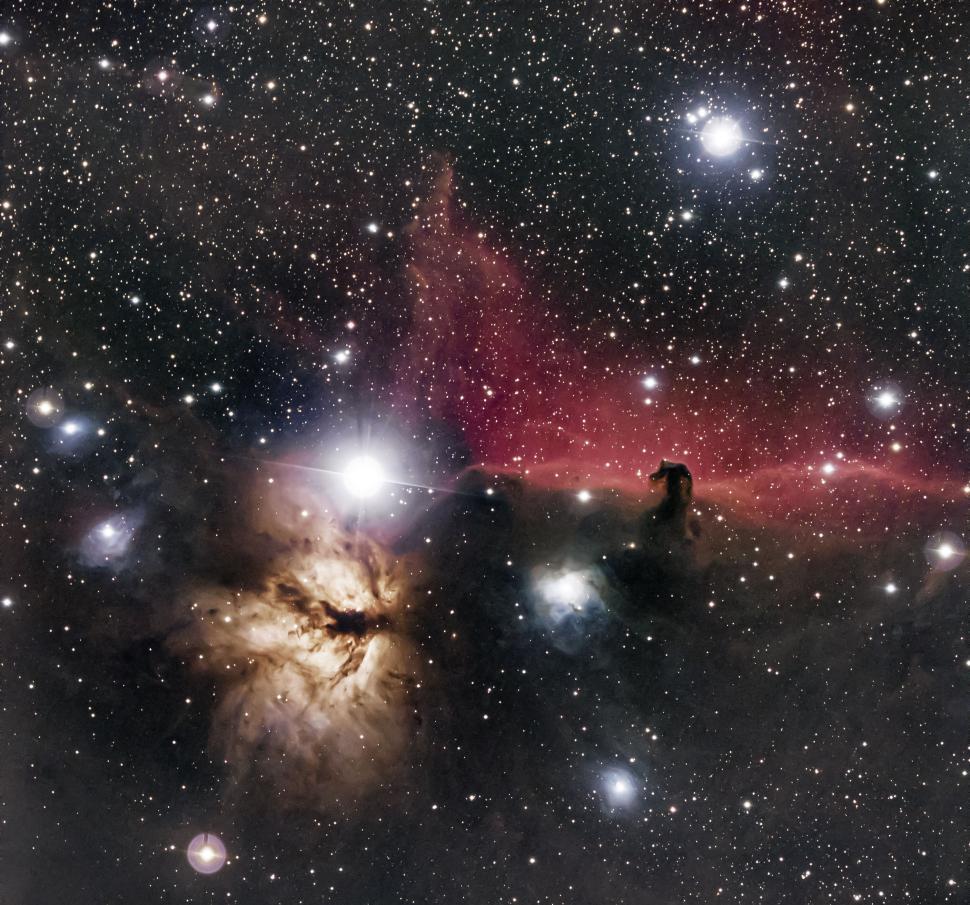 Free Image of Mesmerizing view of Horsehead Nebula in deep space 