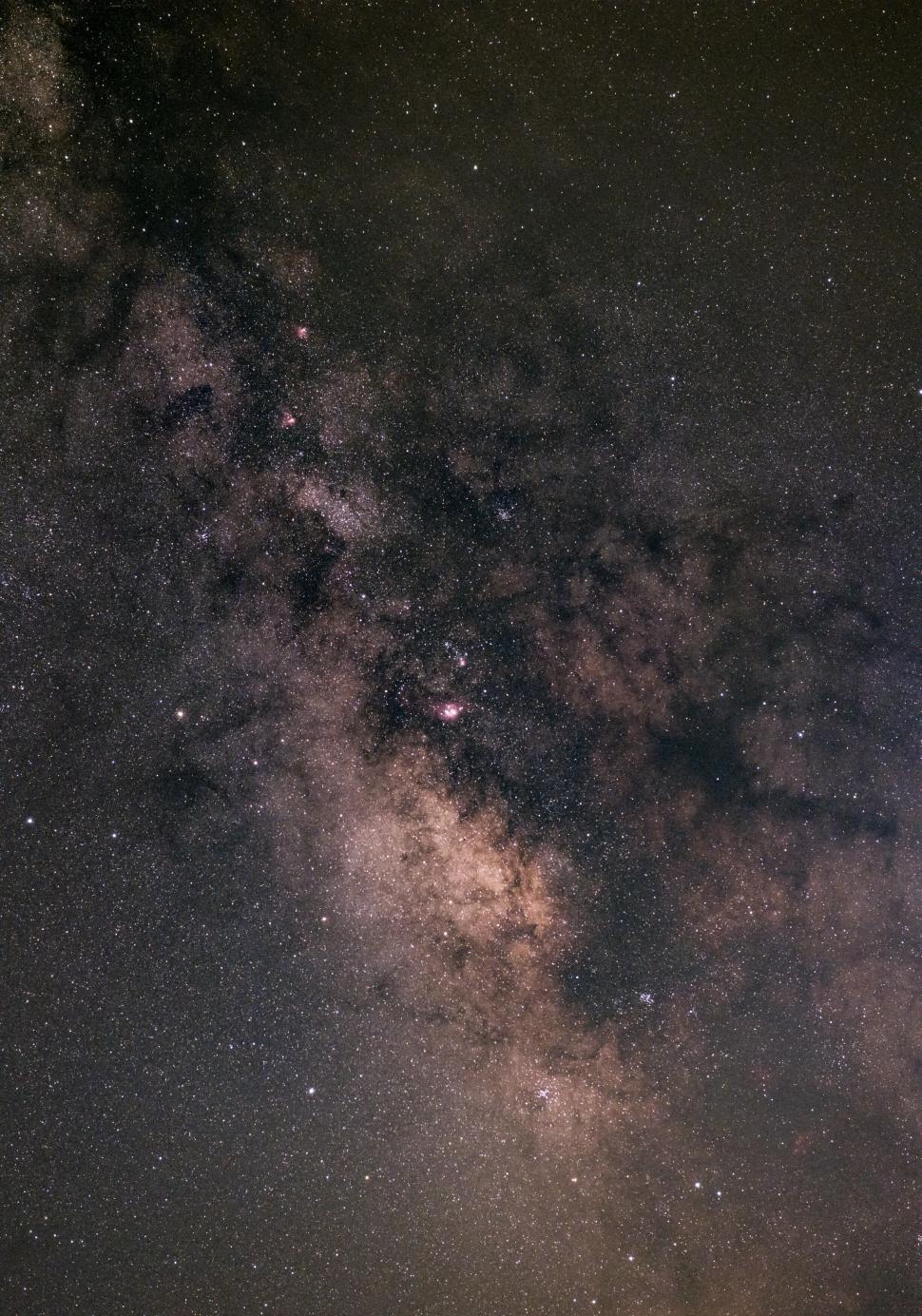 Free Image of Beautiful milky way galaxy star night sky photograph art 