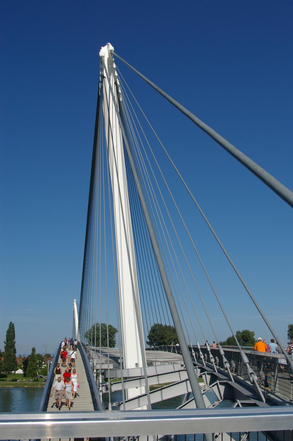 Free Image of A Bridge With a Wreath 