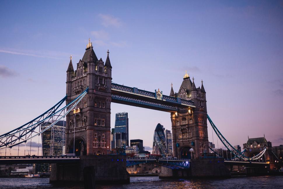 Free Image of Iconic Tower Bridge in London during twilight hours. 