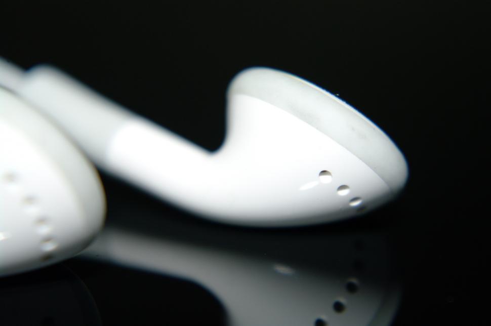 Free Image of White Video Game Controllers on Table 