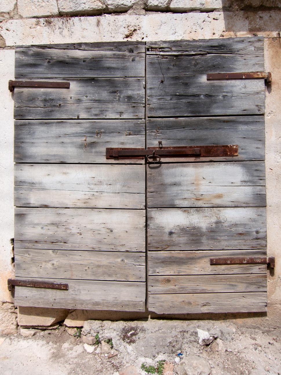 Free Image of The door 