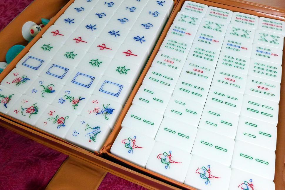 Free Image of Mahjong Tile Set 