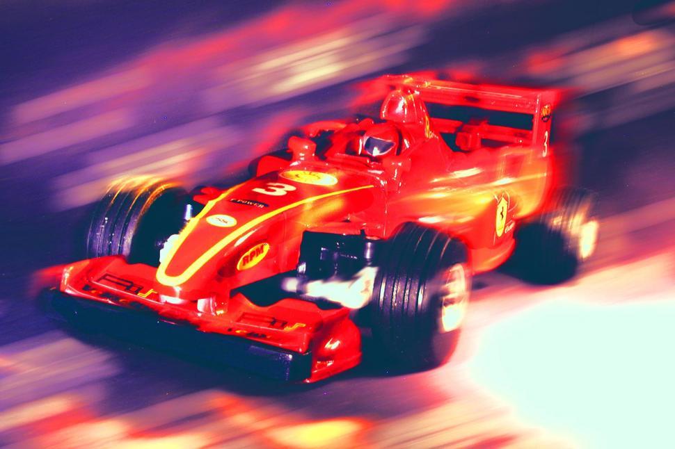 Free Image of Formula one Racer 